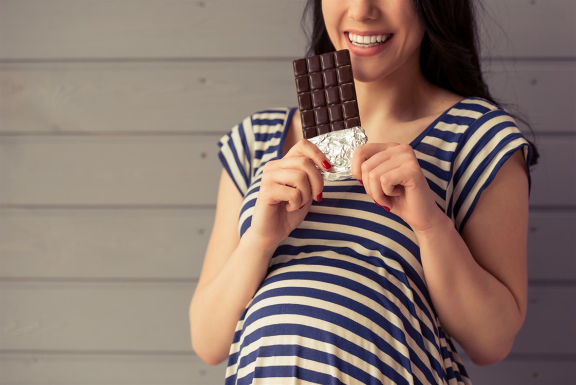 أضرار الشوكولاتة للحامل في الشهور الأولى
