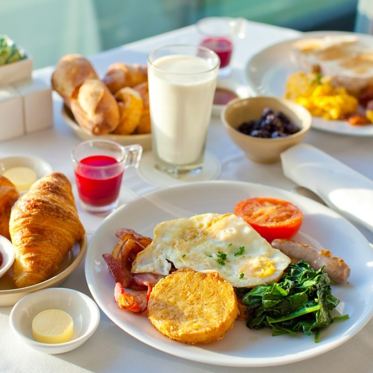 عبارات عن أهمية وجبة الإفطار