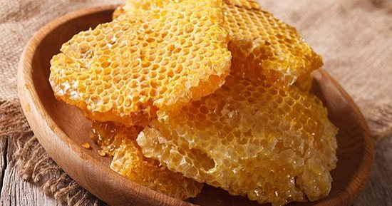 فوائد شمع العسل للجيوب الأنفية