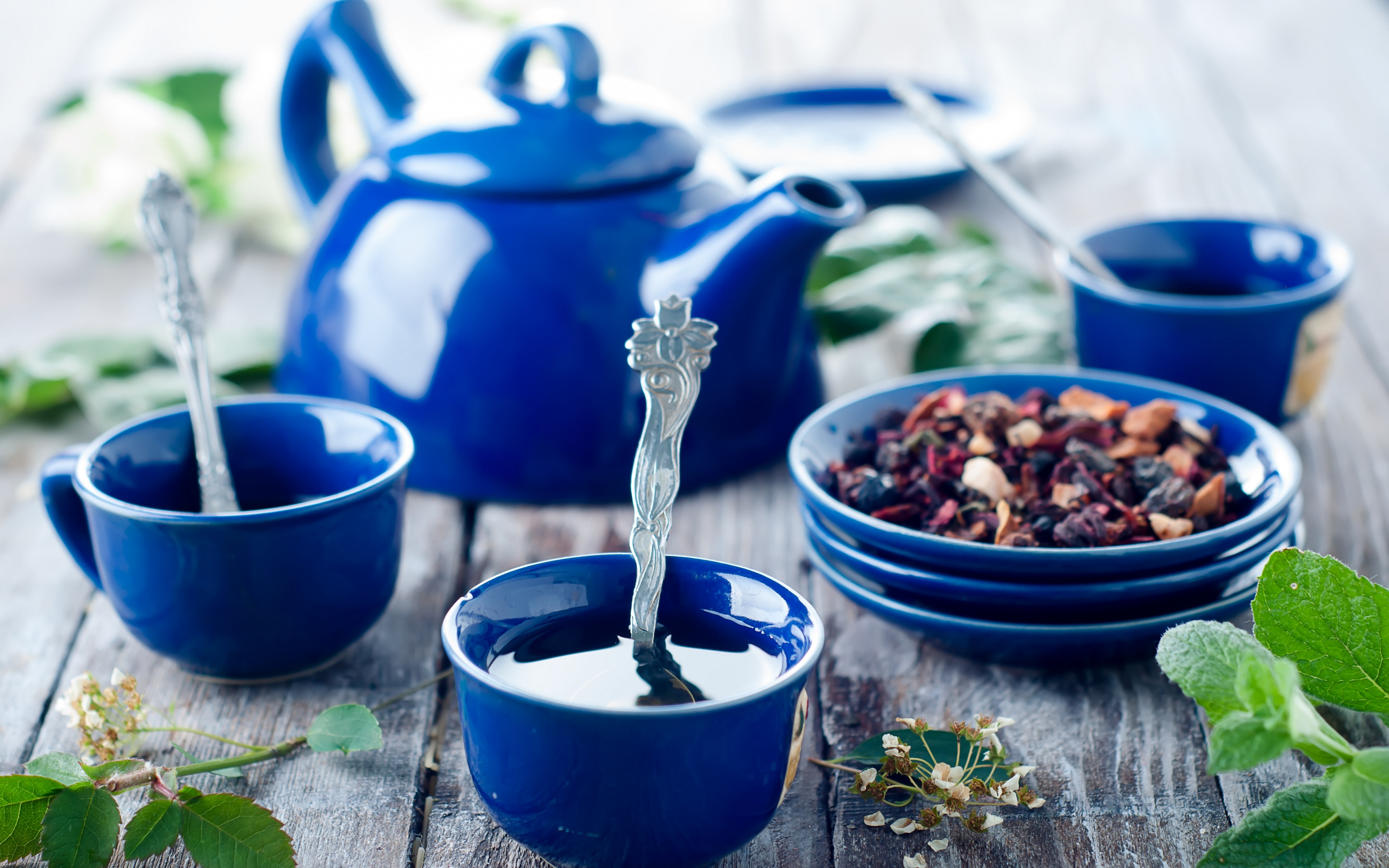 شاي تويننجز الازرق