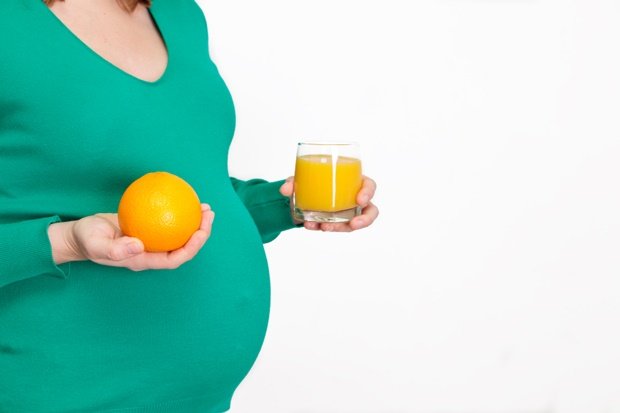 أضرار البرتقال للحامل في الشهور الأولى
