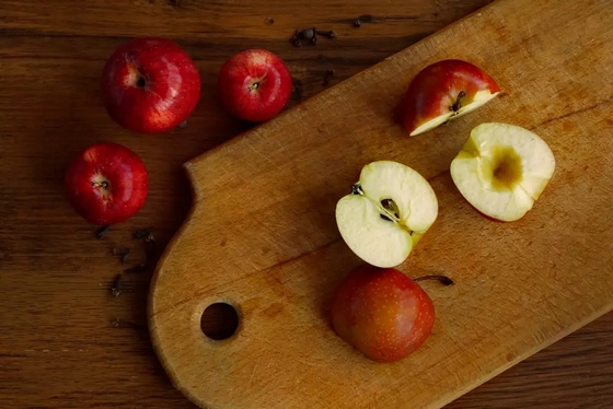 فوائد التفاح أثناء الدورة الشهرية