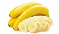 فوائد أكل الموز قبل النوم للبشرة