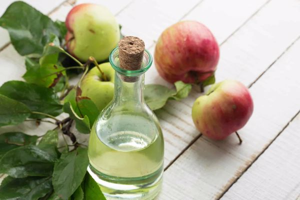 فوائد خل التفاح للبشرة والشعر