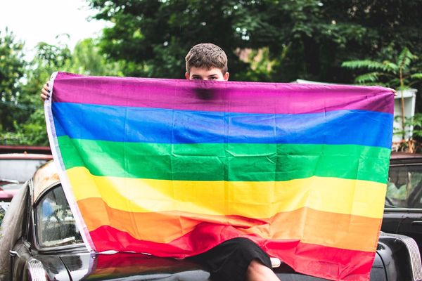لماذا اختار المثليين قوس قزح