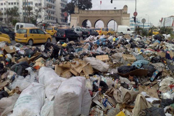 أسباب رمي النفايات في الشوارع