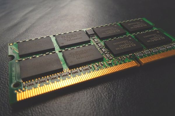 مميزات ذاكرة الوصول العشوائي RAM